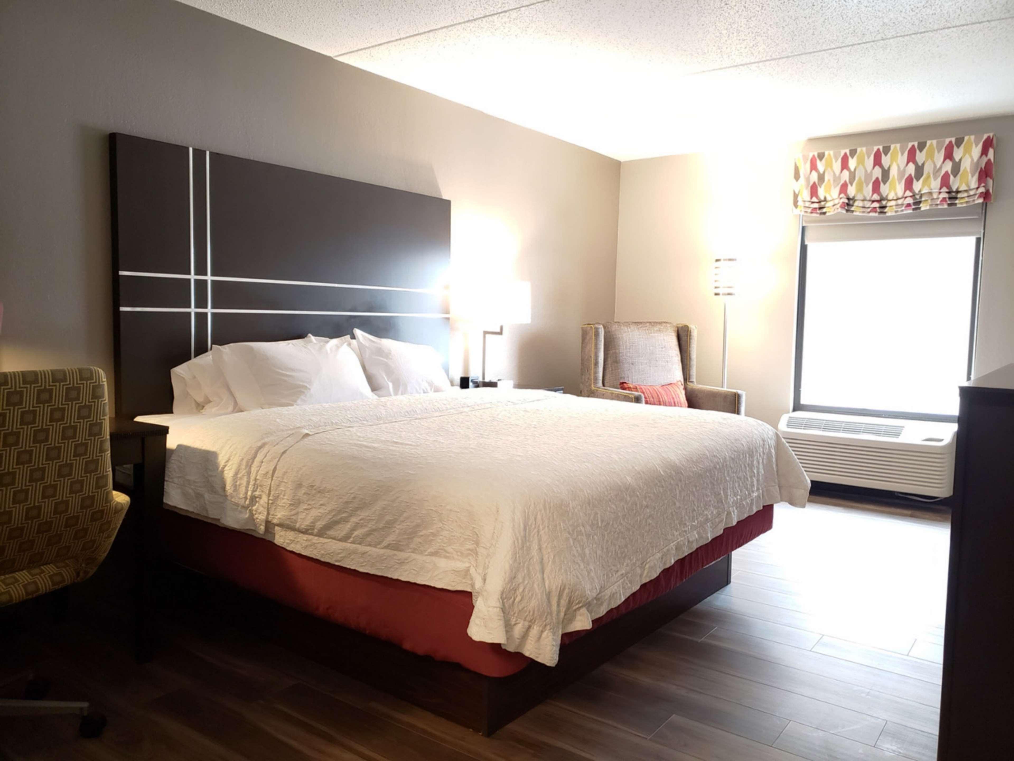 Hampton Inn Johnstown Geistown Exteriör bild