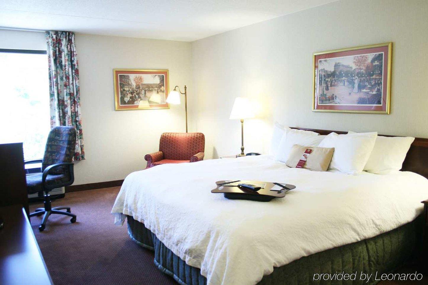Hampton Inn Johnstown Geistown Rum bild