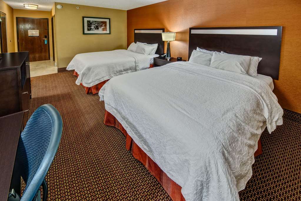 Hampton Inn Johnstown Geistown Rum bild